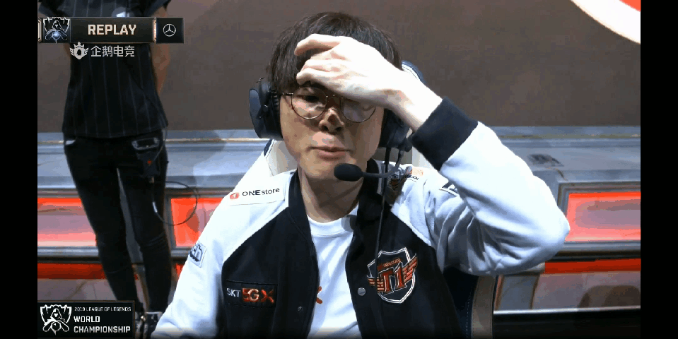FlyQuest 首先进入了 StarLadder 布达佩斯 Major 2025 第二阶段，而 Rare Atom 被淘汰