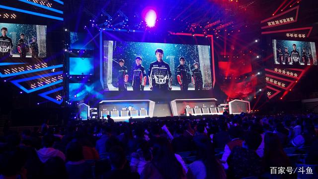 【战报】DPC中国联赛5月11日：VG上演史诗级团战 Aster全胜战绩傲视群雄